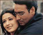 Sonali Bendre and Ajay Devgan in TMSR