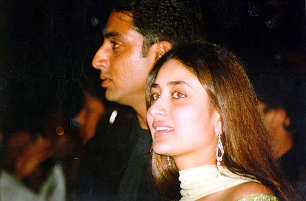 Abishek Bachchan and Kareena Kapoor at the music launch of Refugee